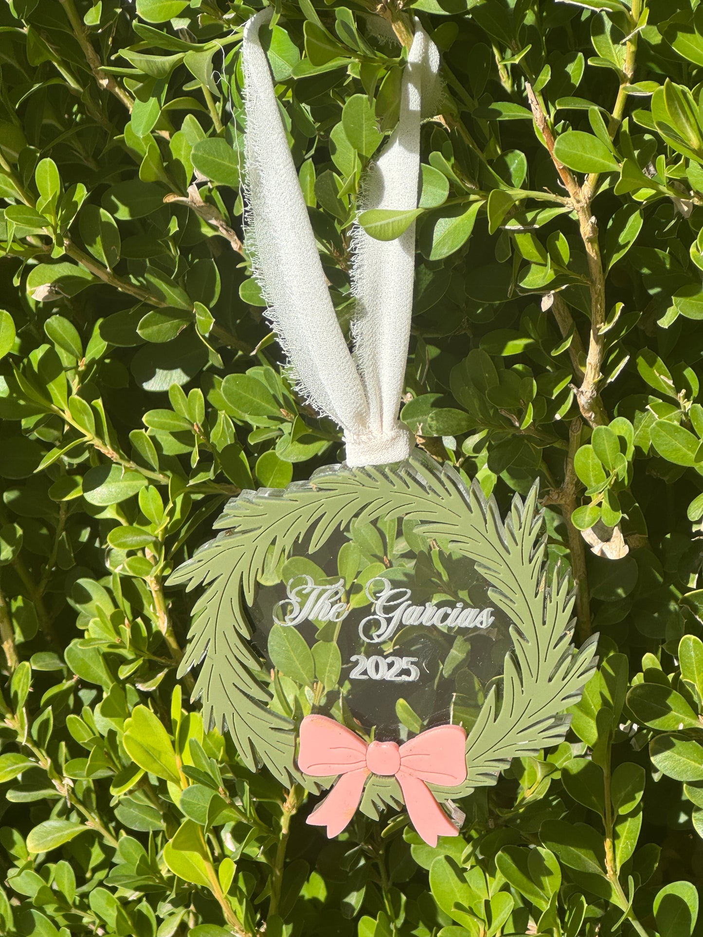 Personalized Acrylic Wreath Ornament – Custom Name Design