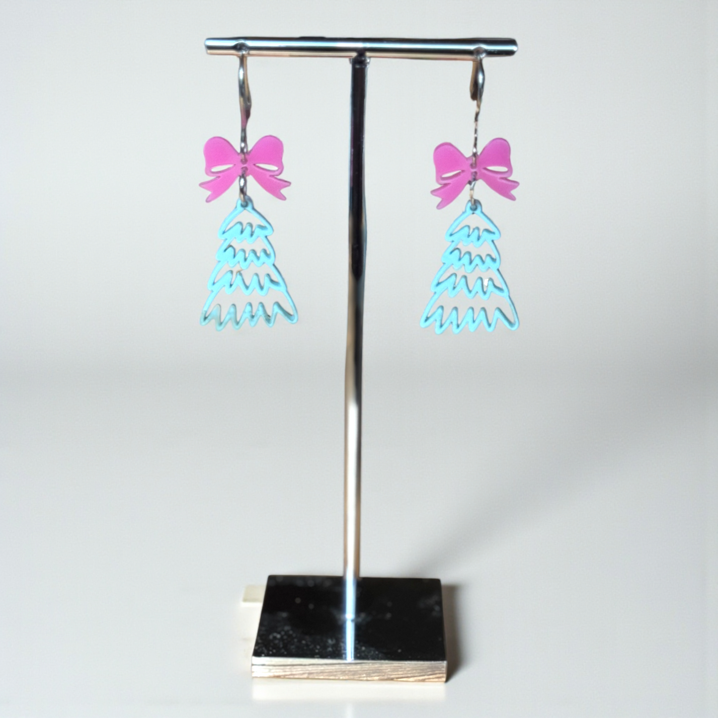 Doodle Tree Earrings – Light Green