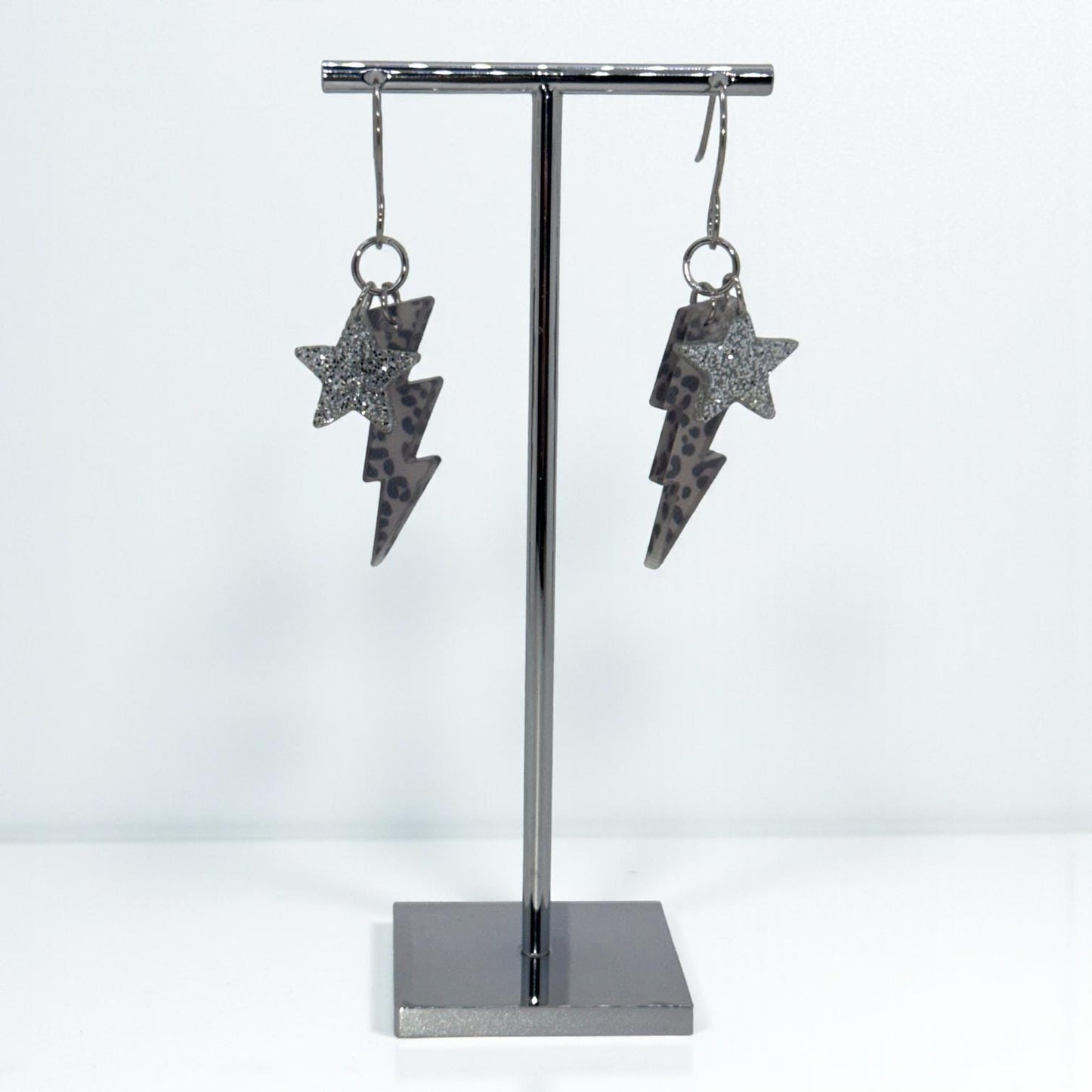 Handmade Leopard Acrylic Lightning Bolt Earrings: Retro 80s Style